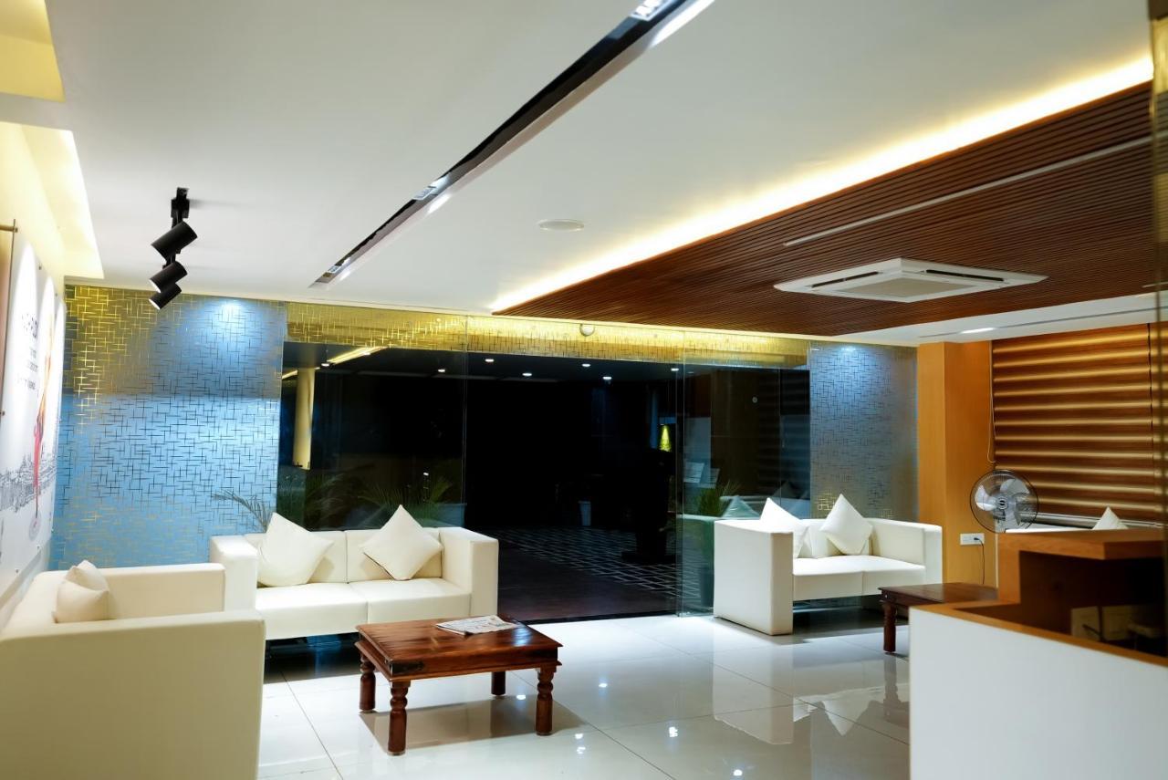 Eden Park Boutique Hotel Vijayawada Ngoại thất bức ảnh